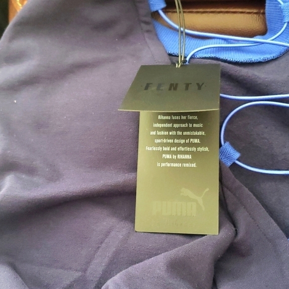 HP. Fenty Puma By Rhianna Laced Sweatshirt - Picture 8 of 10